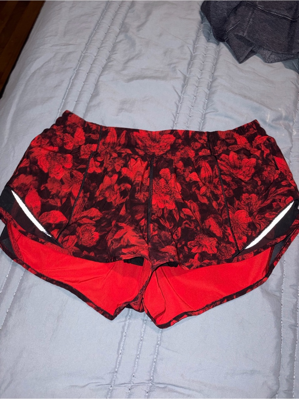Lululemon size 10 Red Floral Women's Running Shorts